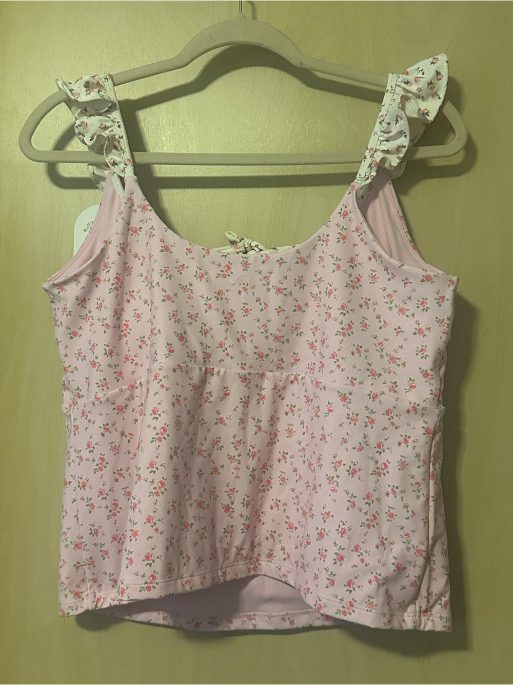 Blogilates Ruffle Lace Up Tank 1X Pink Floral NWT | Removable Pads - Picture 2 of 5